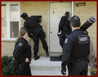 Locksmith Lock Store Chicago, IL 312-288-7671 - 17-eviction-service