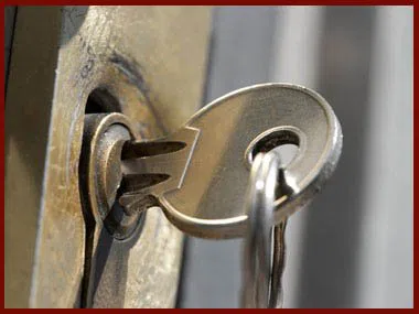 Locksmith Lock Store Chicago, IL 312-288-7671 Locksmith Lock Store Chicago, IL 312-288-7671 - 2-lock-and-key