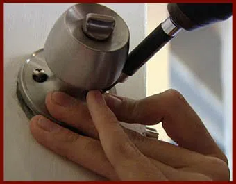 Locksmith Lock Store Chicago, IL 312-288-7671 Locksmith Lock Store Chicago, IL 312-288-7671 - 9-locks-change